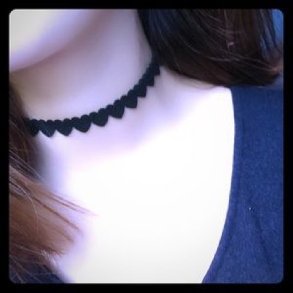 WILA Heart Choker